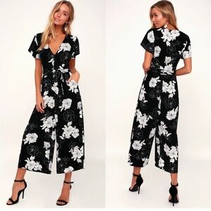 Lulus | North Pacific Black and White Floral Print Culotte Jumpsuit